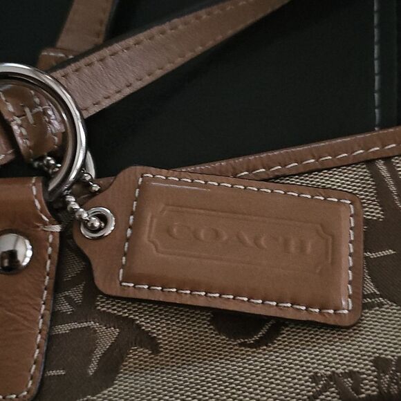 Coach Brown and Tan Shoulder Bag with Leather Handles - Picture 5 of 6